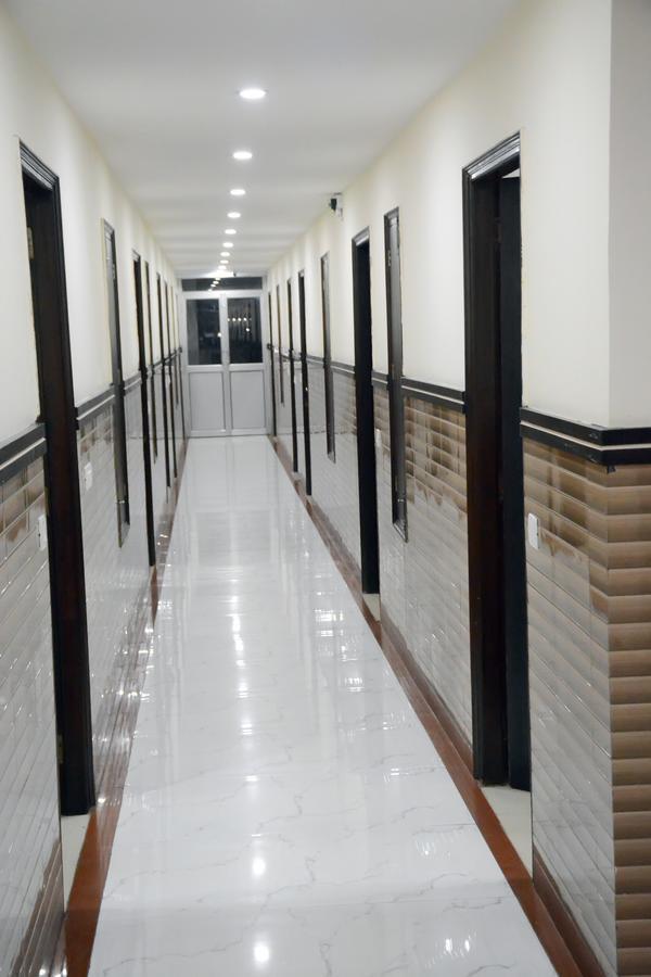 Hotel Ambassador Katra Εξωτερικό φωτογραφία